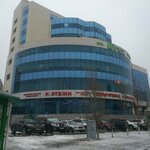 Cash Auto Rent (Táýelsizdik dańǵyly, 32), car rental