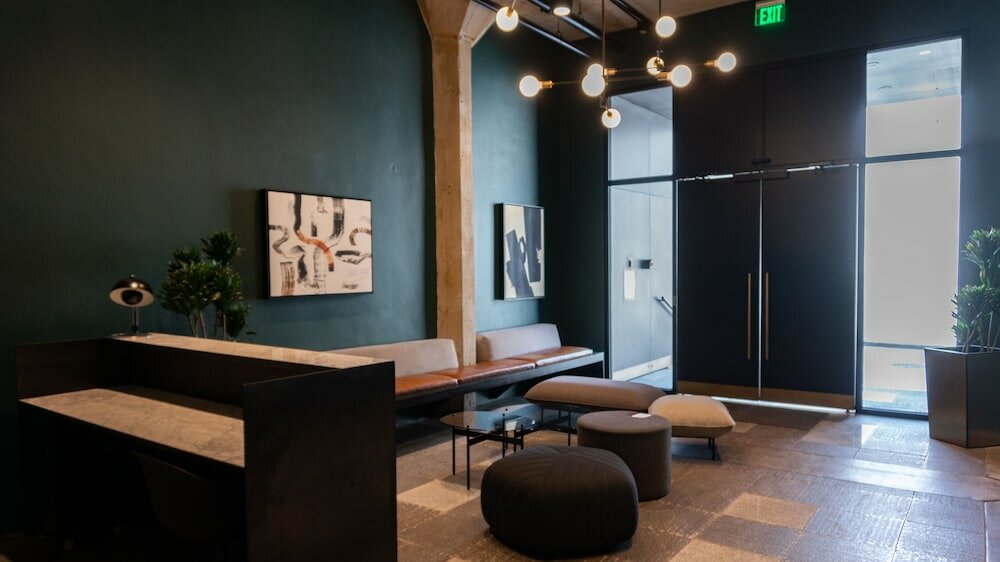 Фото The Cosmo Lofts