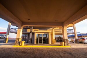 Гостиница Travelodge by Wyndham Pueblo