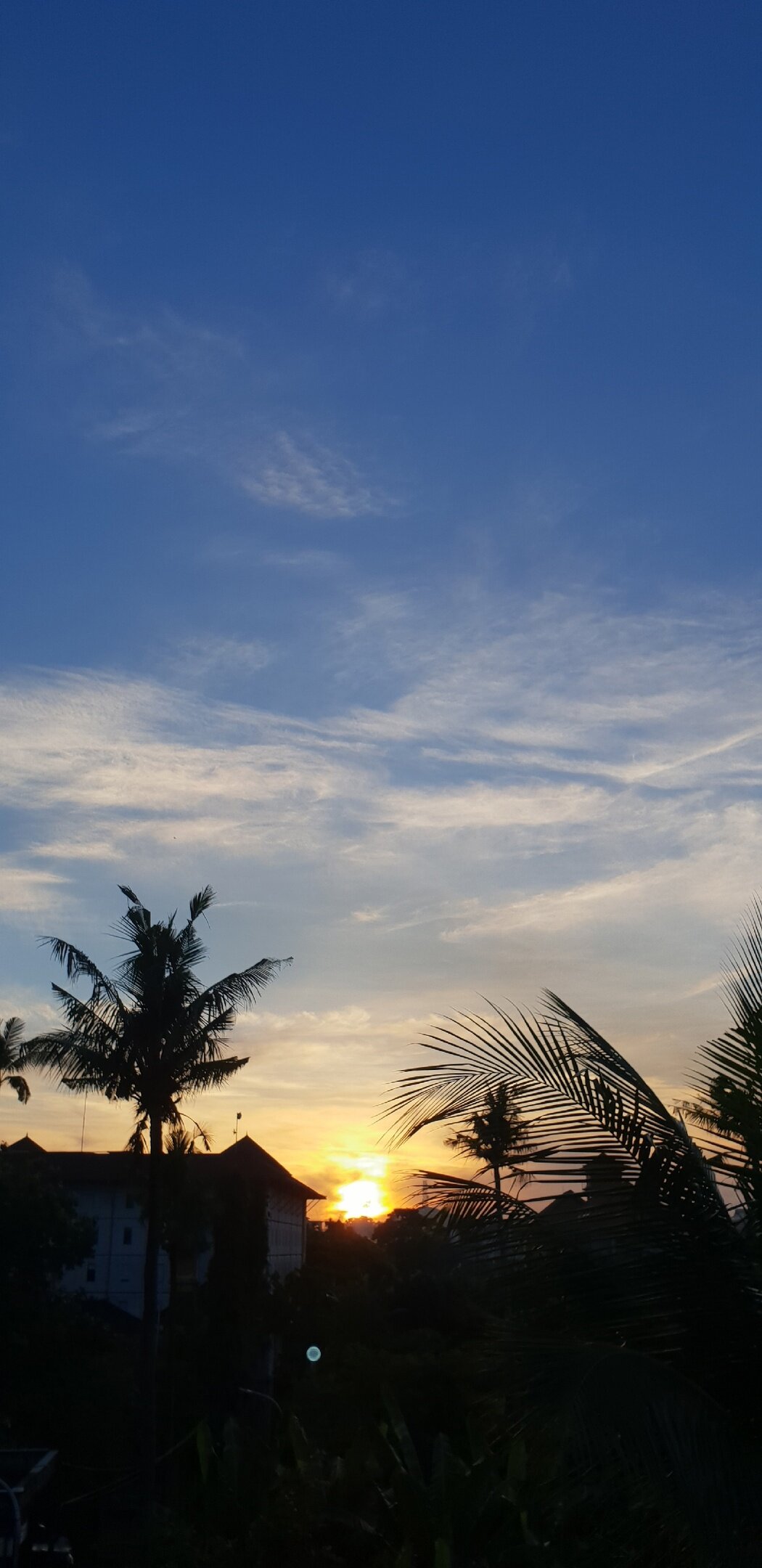 Фото Kuta Beach Hotel