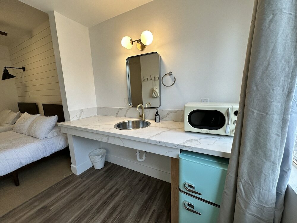 Фото Sierra Motor Lodge