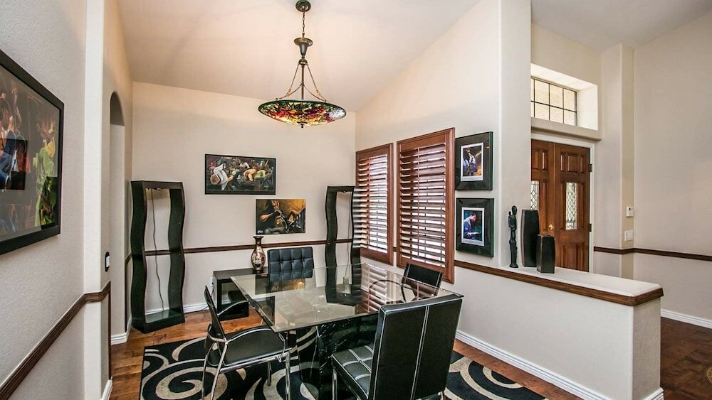 Фото Luxury Scottsdale Home W/pool and Hot Tub!