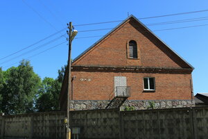 Конюшня (Minskaja region, Smaliavicki rajon, Kurganskiy selsovet, Šypiany), landmark, attraction
