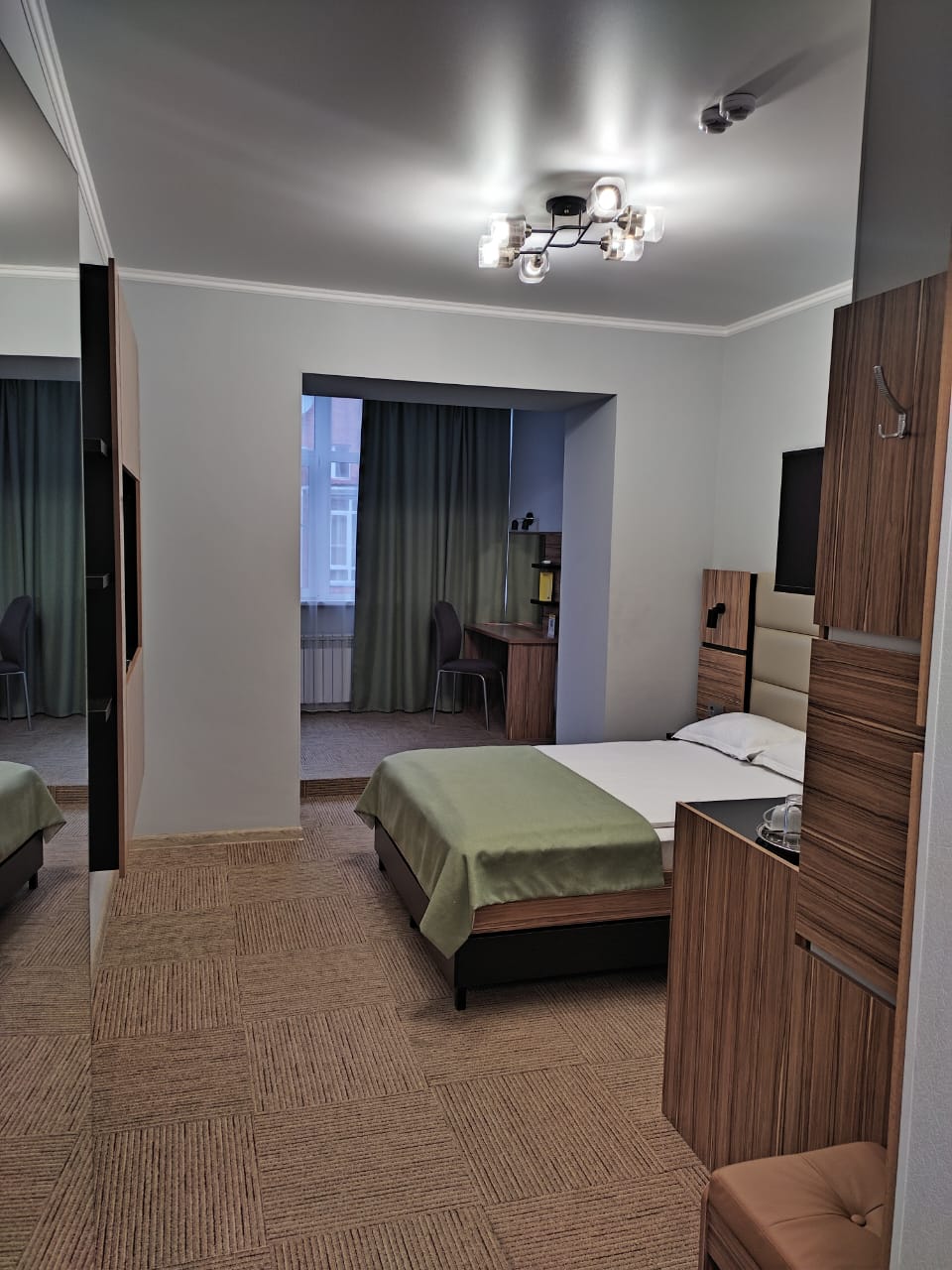 Фото Cronwell Ника центр