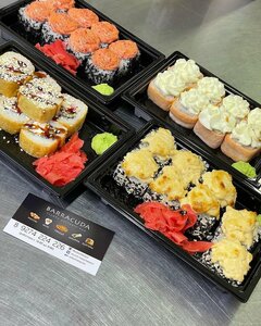 Entrega de comida y almuerzo Barracuda, , foto