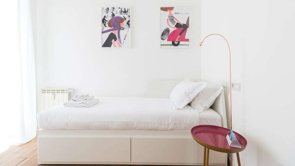 Фото De Cristoforis 12 B - Apartment Milan