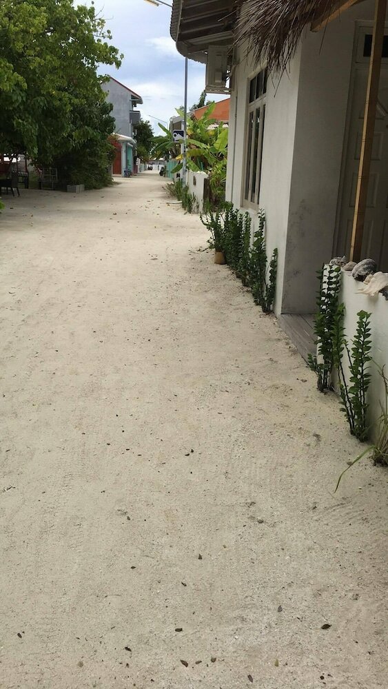 Фото Beach Heaven Maldives - Ocean Vibes Guesthouse