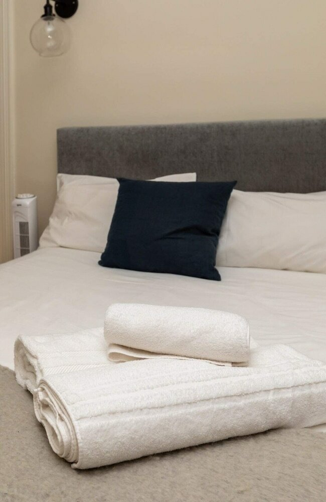 Фото Gorgeous 6bd House - 2 Mins From South Kensington!