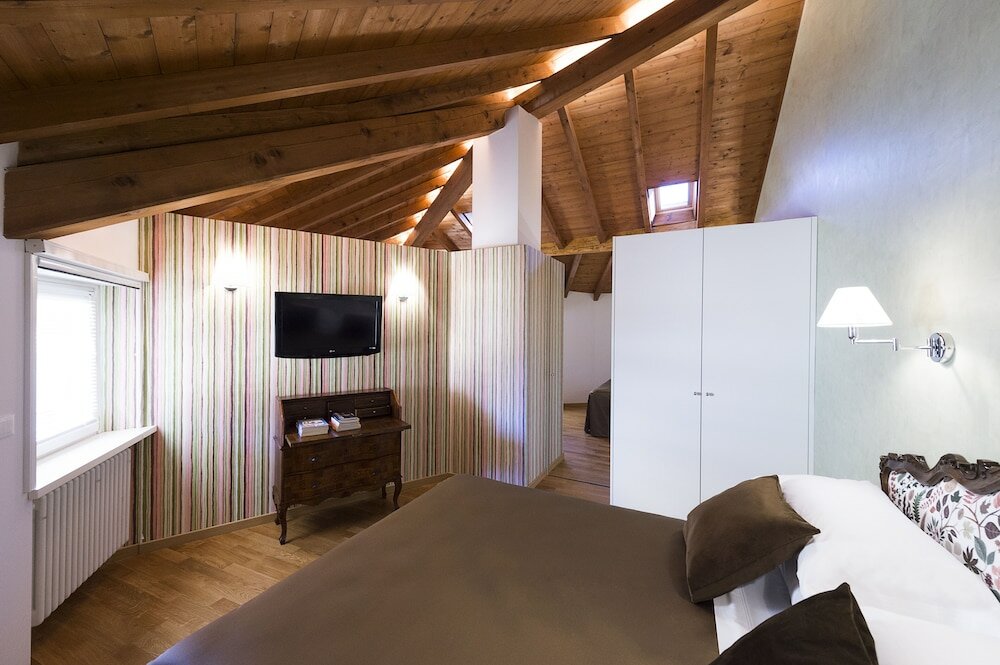 Фото Phi Hotel Bologna