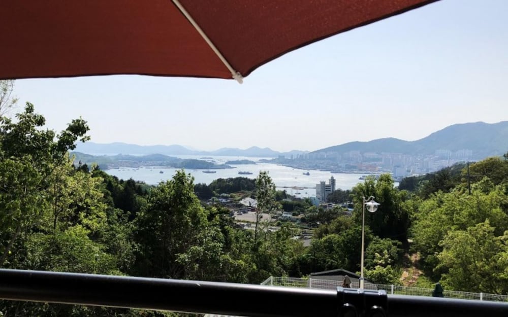 Фото Yeosu Hosu Garden Pension