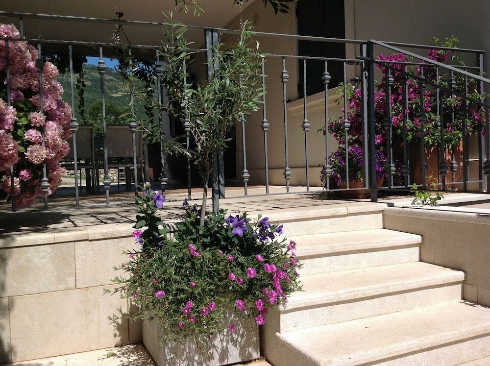 Фото Villa Brumnic Apartments