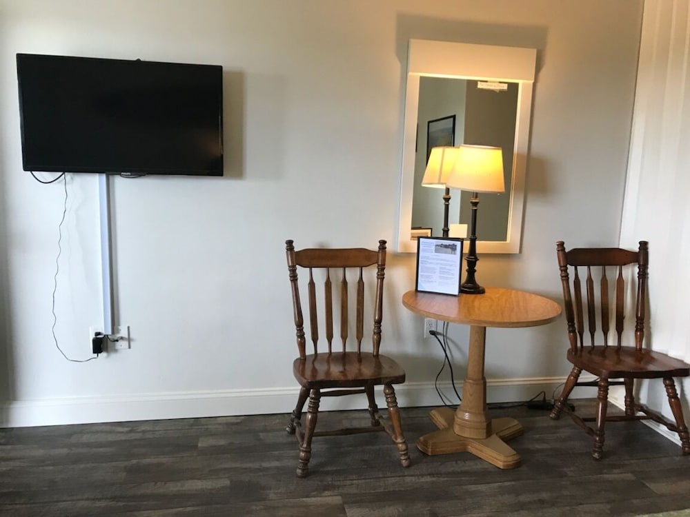 Фото Wachapreague Inn