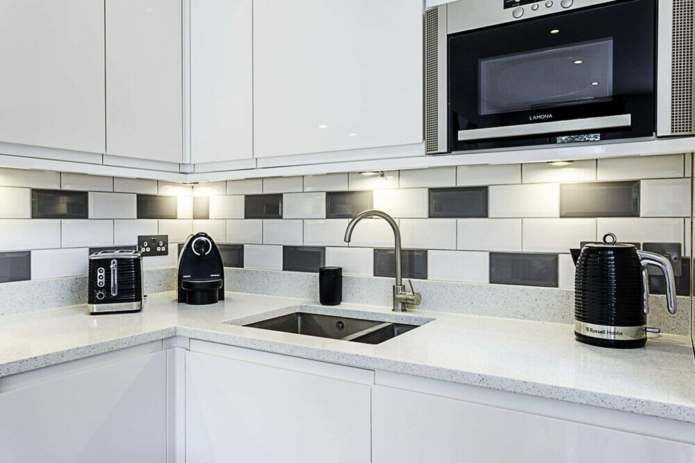 Фото Cozy 2 Bed Apartment in Chiswick