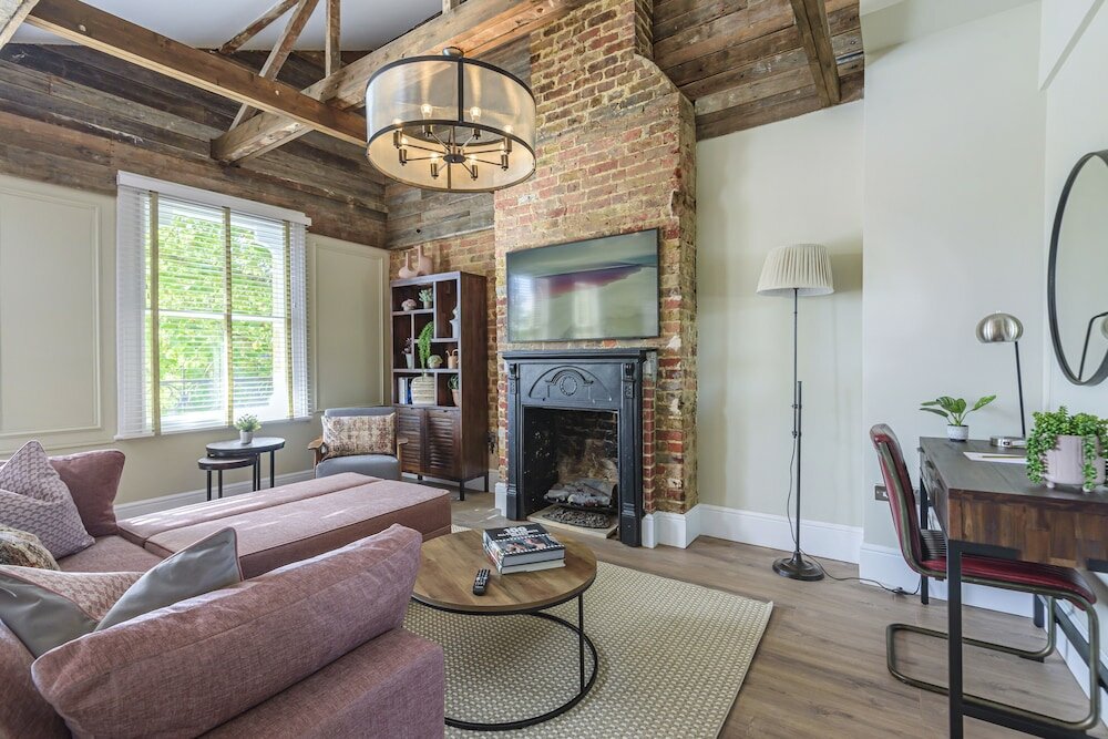 Фото Oak & Poppy