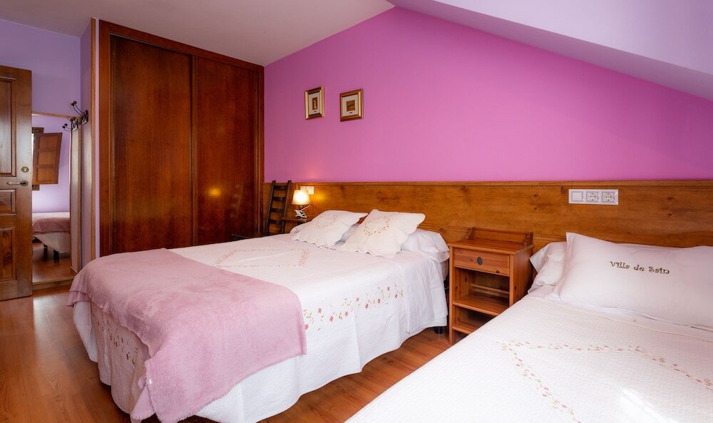 Фото Apartamentos Rurales Villa de Saín