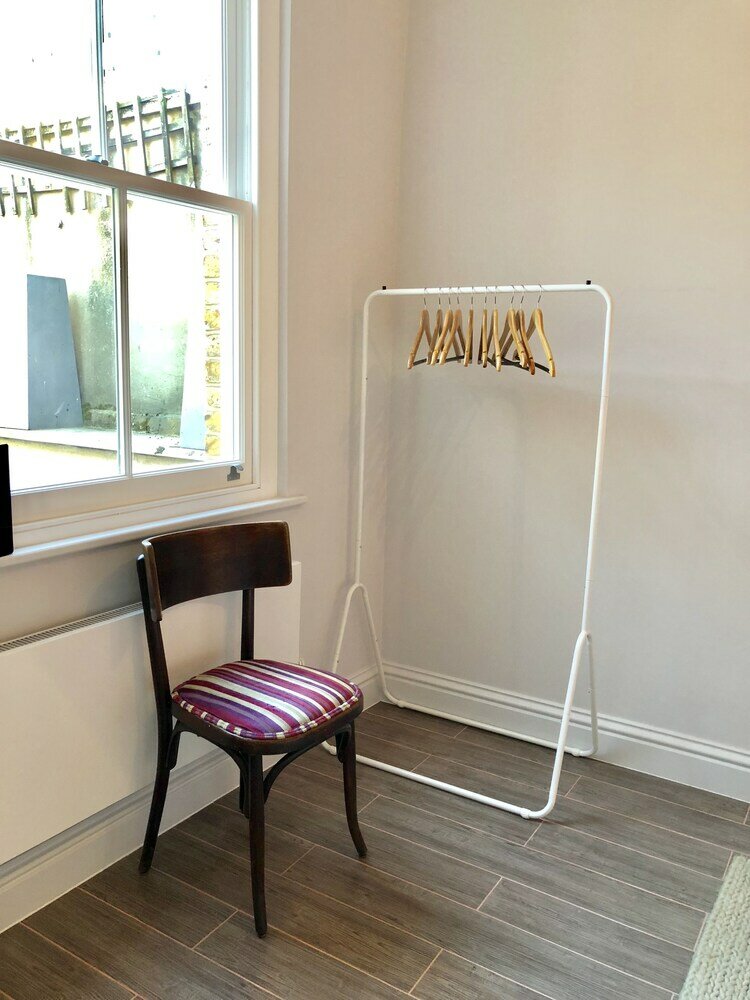 Фото Stylish Maisonette and studio in Victoria