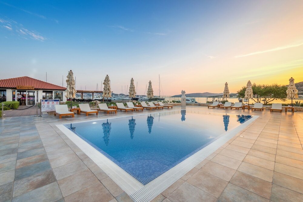 Фото Marina Baotić Apartments