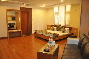 Гостиница Hotel Mandakini Plaza