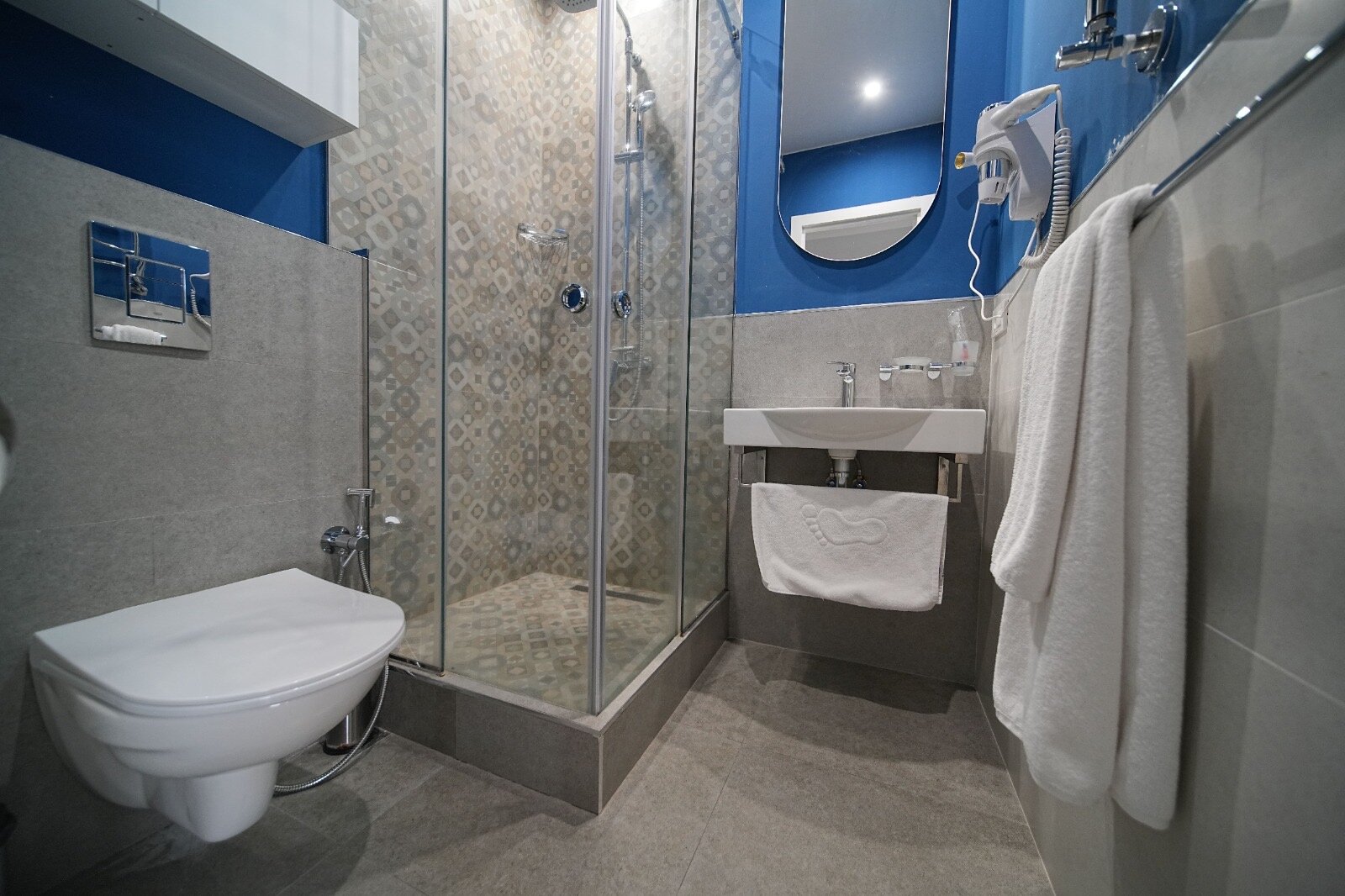 Фото Sweet Home Apartments