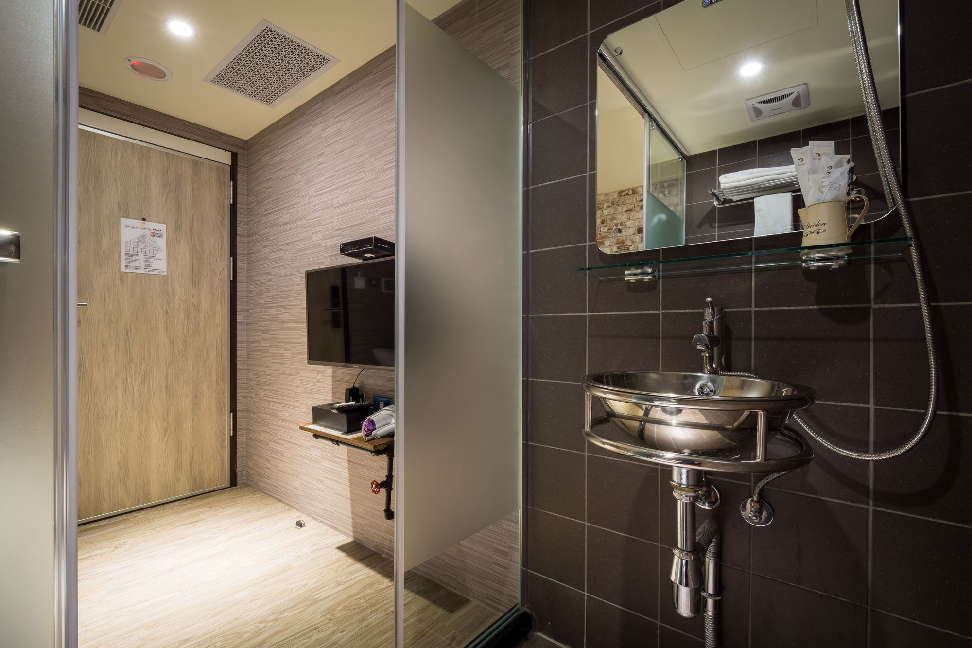 Фото Hotel Cube Banqiao