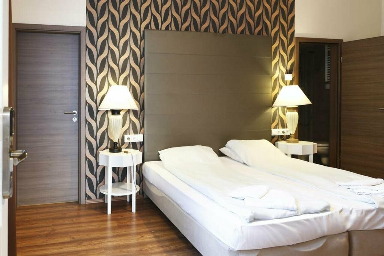 Фото Апарт-Отель House Octogon