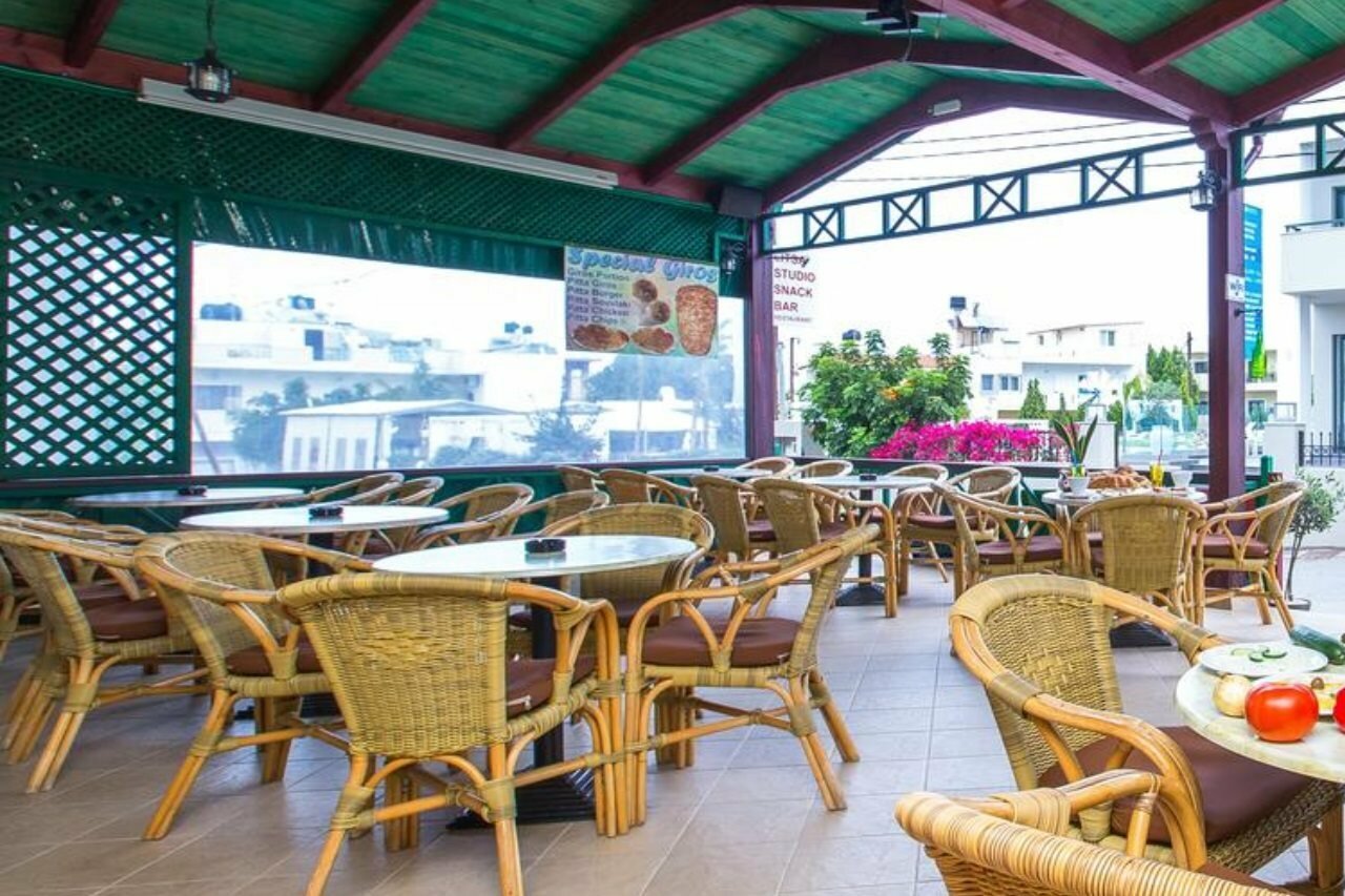 Фото Litsa Studios