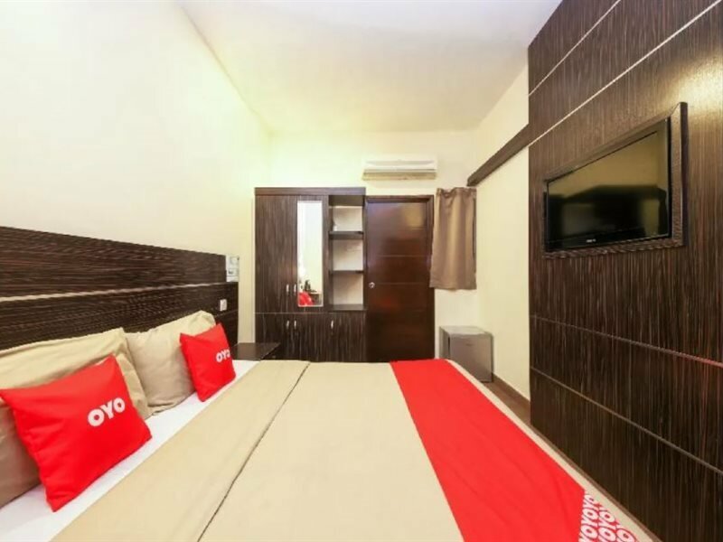 Фото Oyo 108 Golden Palace Hotel