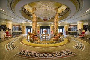 Гостиница Royal Rose Abu Dhabi, a Curio Collection by Hilton Affiliated Hotel