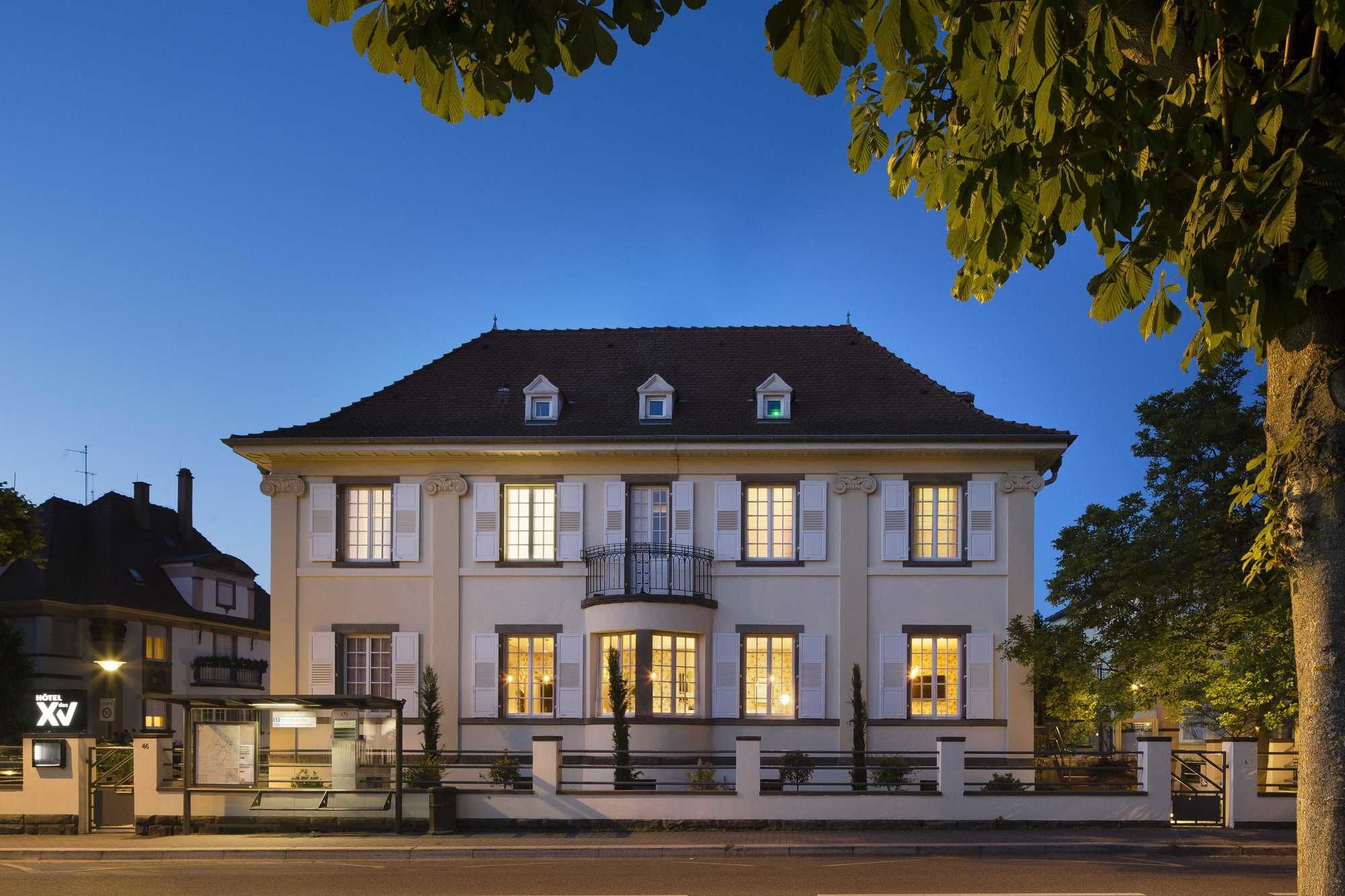 Фото отеля 1