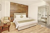 Фото Connaught Royale