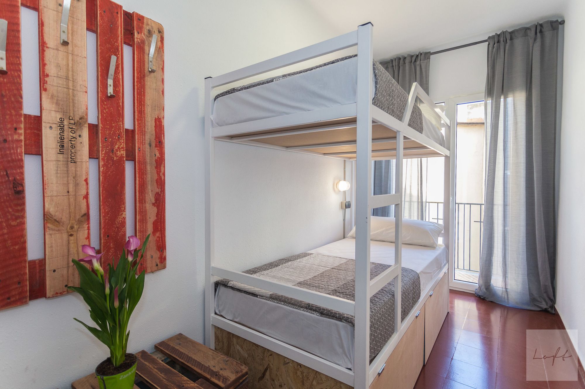 Фото Loft Apartments