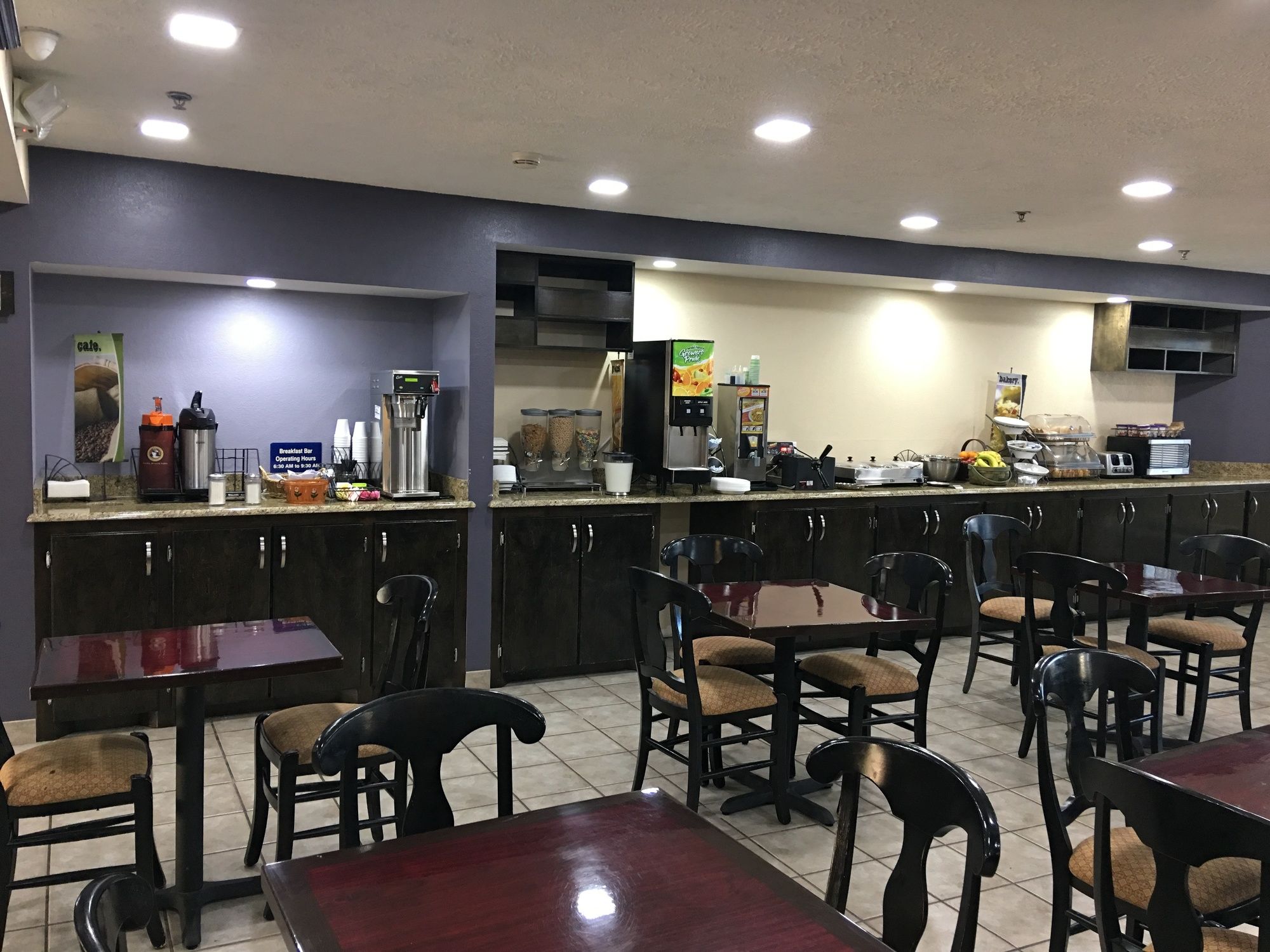 Фото Microtel Inn & Suites by Wyndham Meridian