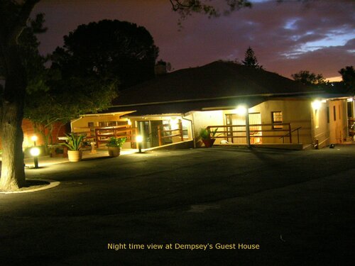 Гостиница Dempsey's Guest House в Порт-Элизабет