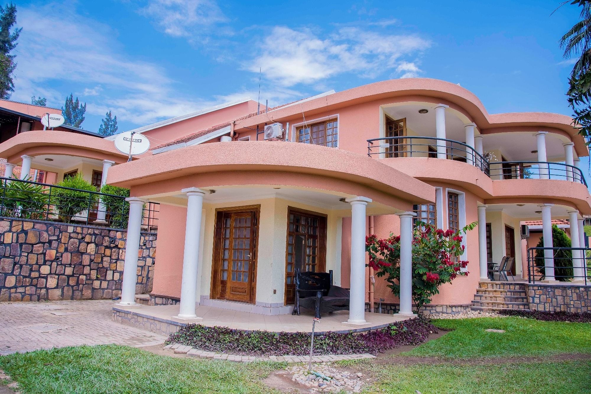 Фото Dv Apartment Hotel