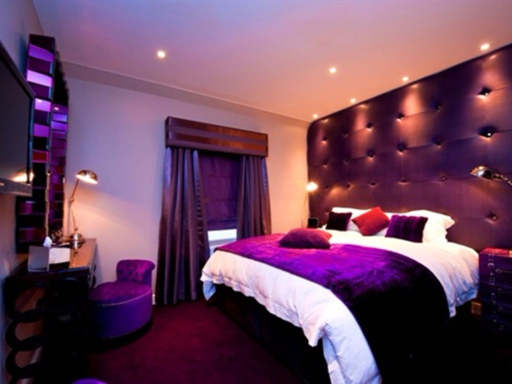 Фото The Copper Horse Cottages