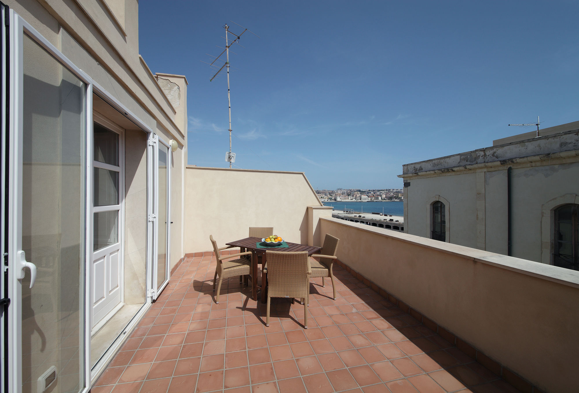 Фото Nuova Mastrarua Rooms