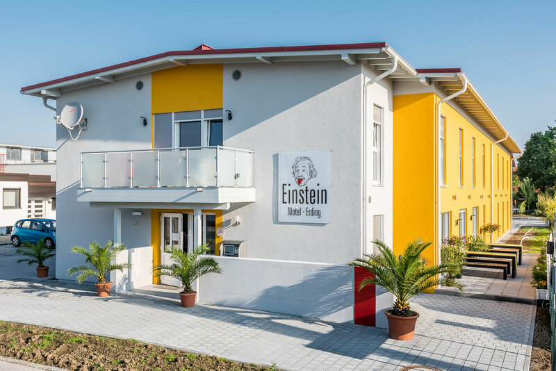 Гостиница Motel Einstein Erding в Эрдинге