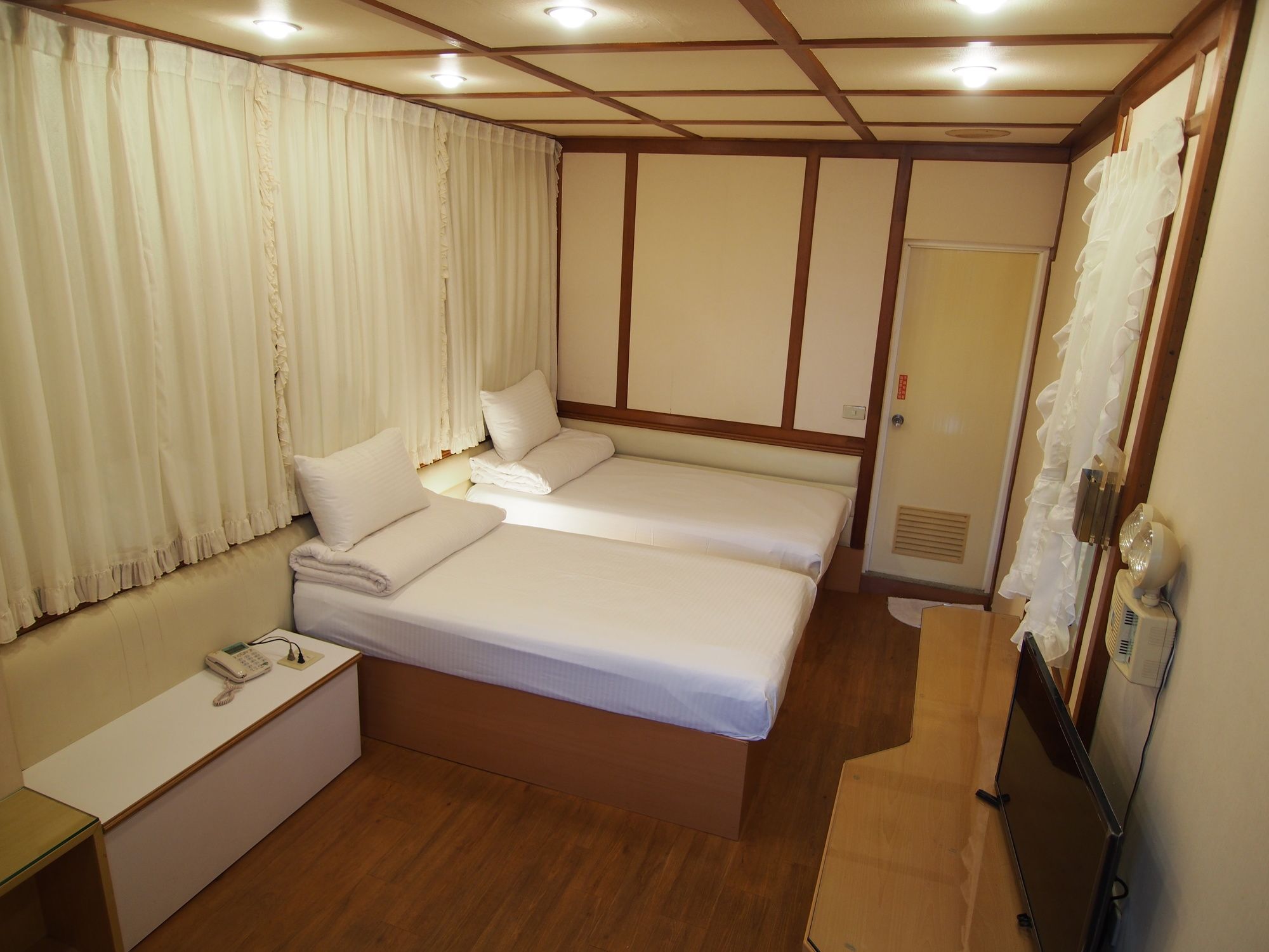 Фото Day Chen Hotel