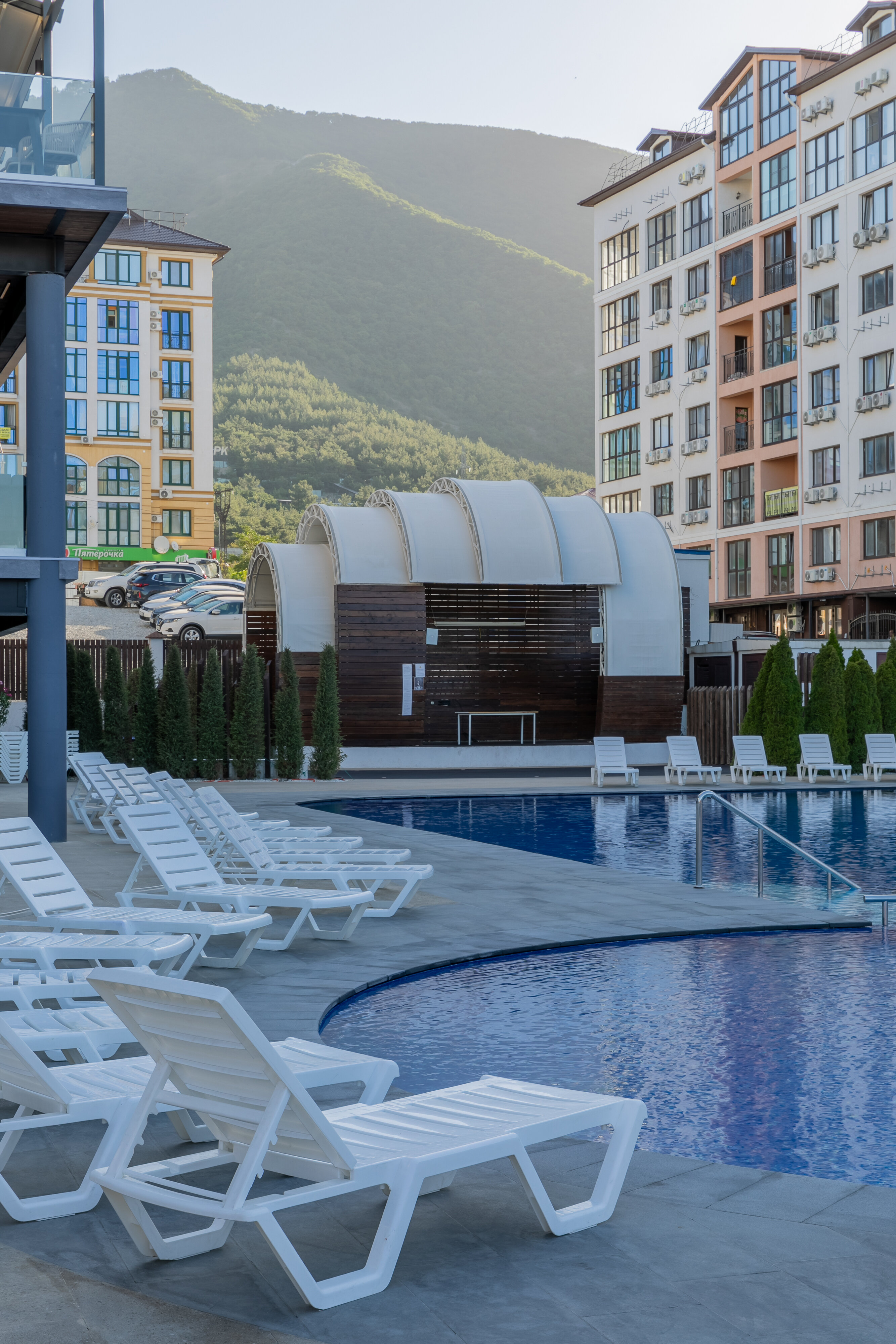 Фото отеля 2