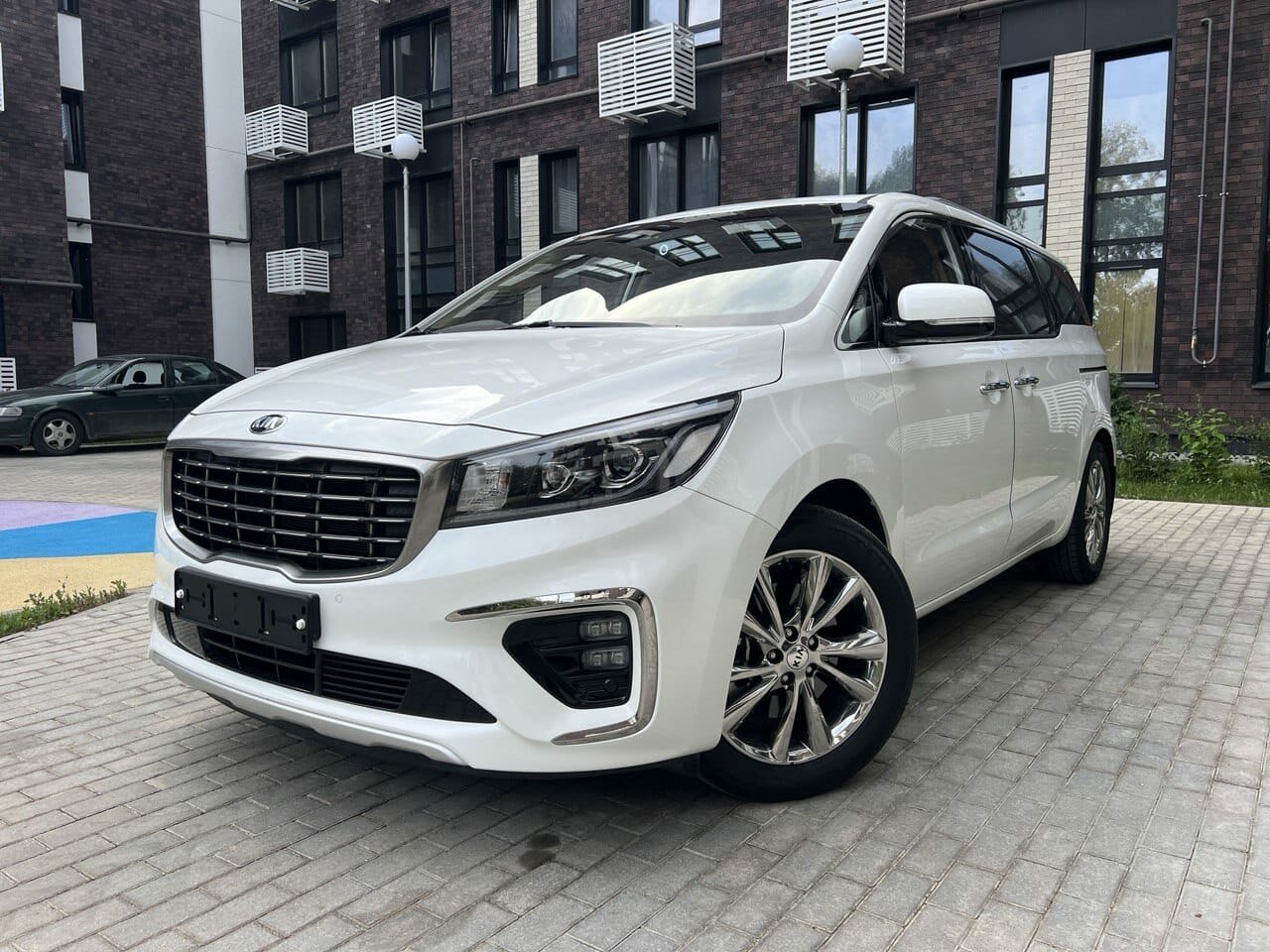 photo Urban Auto Trade