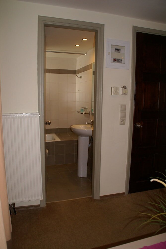 Фото Yria Hotel