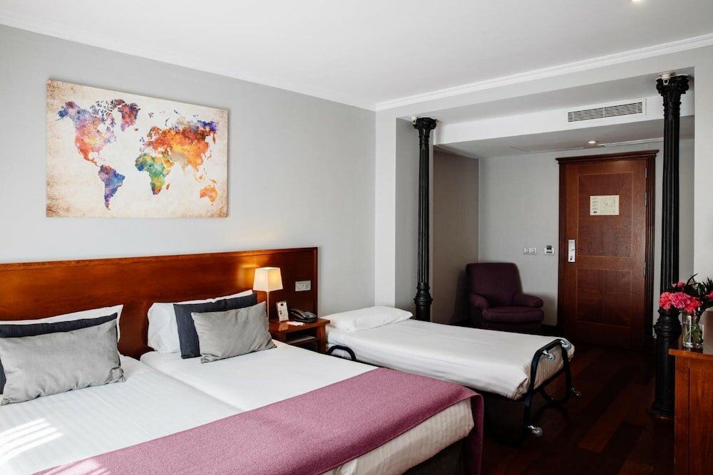 Фото ITC Infantas by Soho Boutique hotel