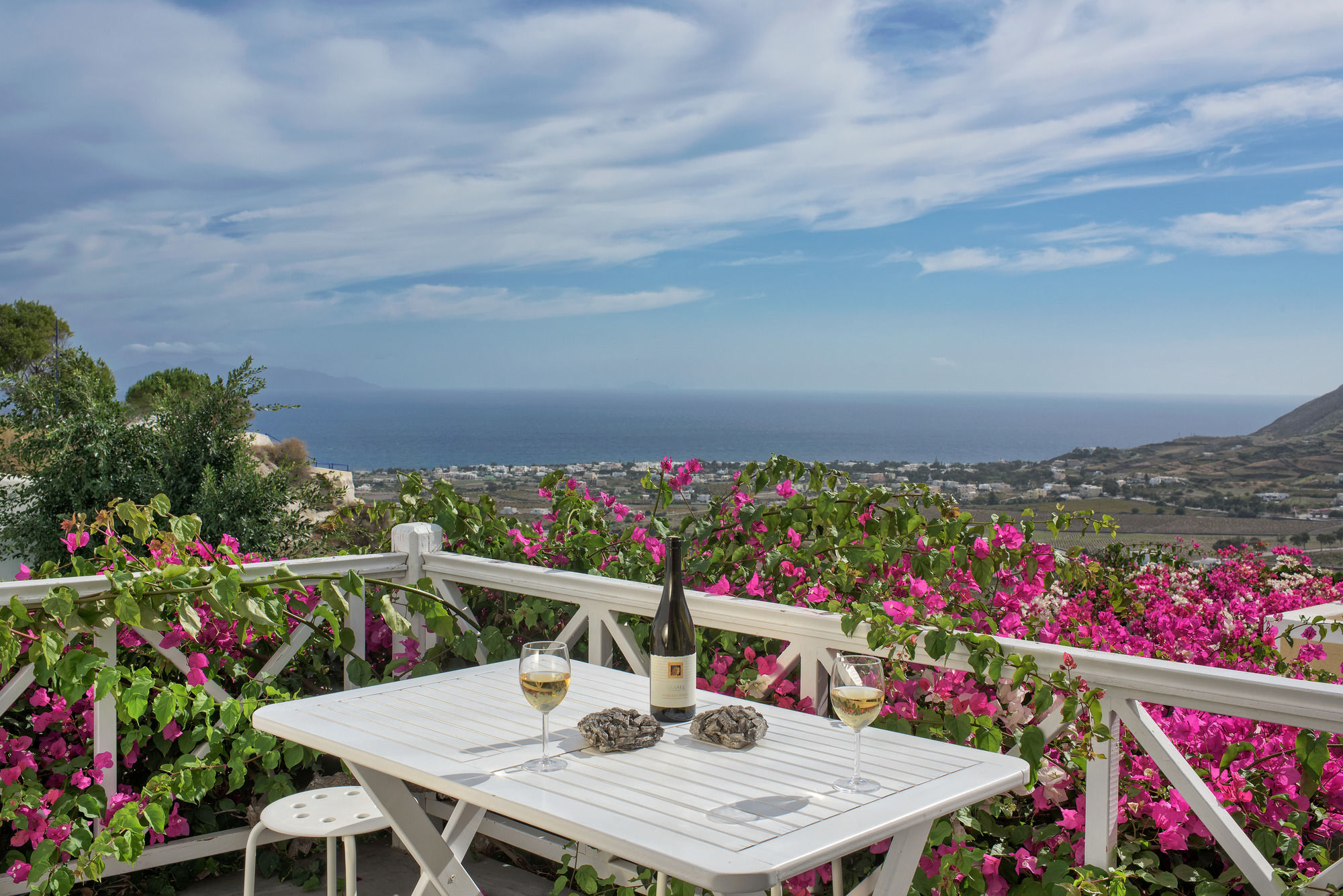 Фото White Cave Private Villa