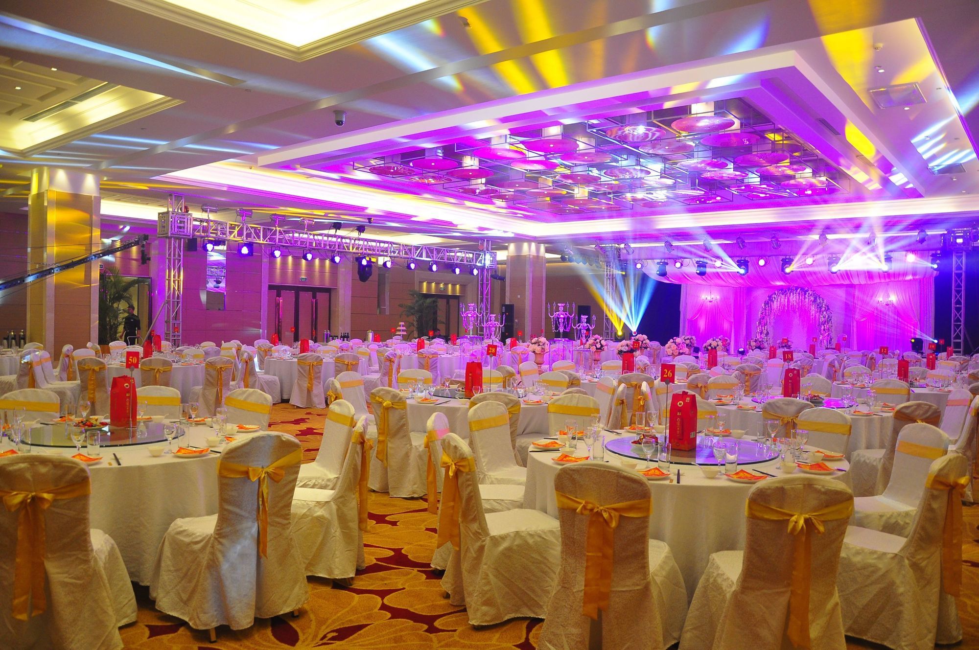 Фото Grand New Century Hotel