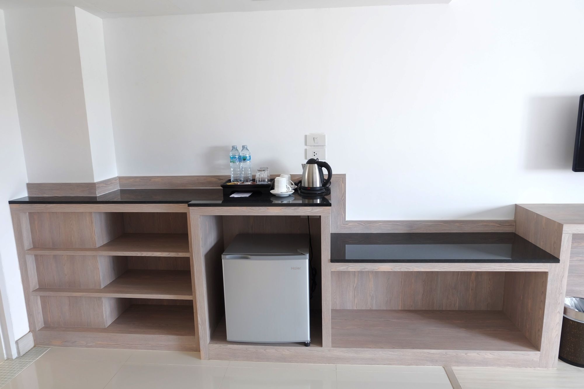 Фото Methavalai Residence