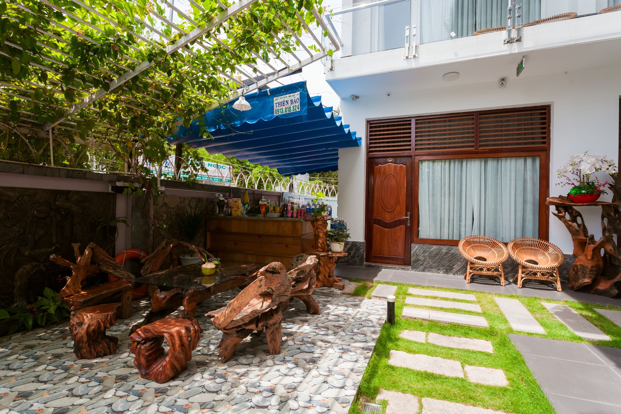 Фото Hotel Blue Dragon