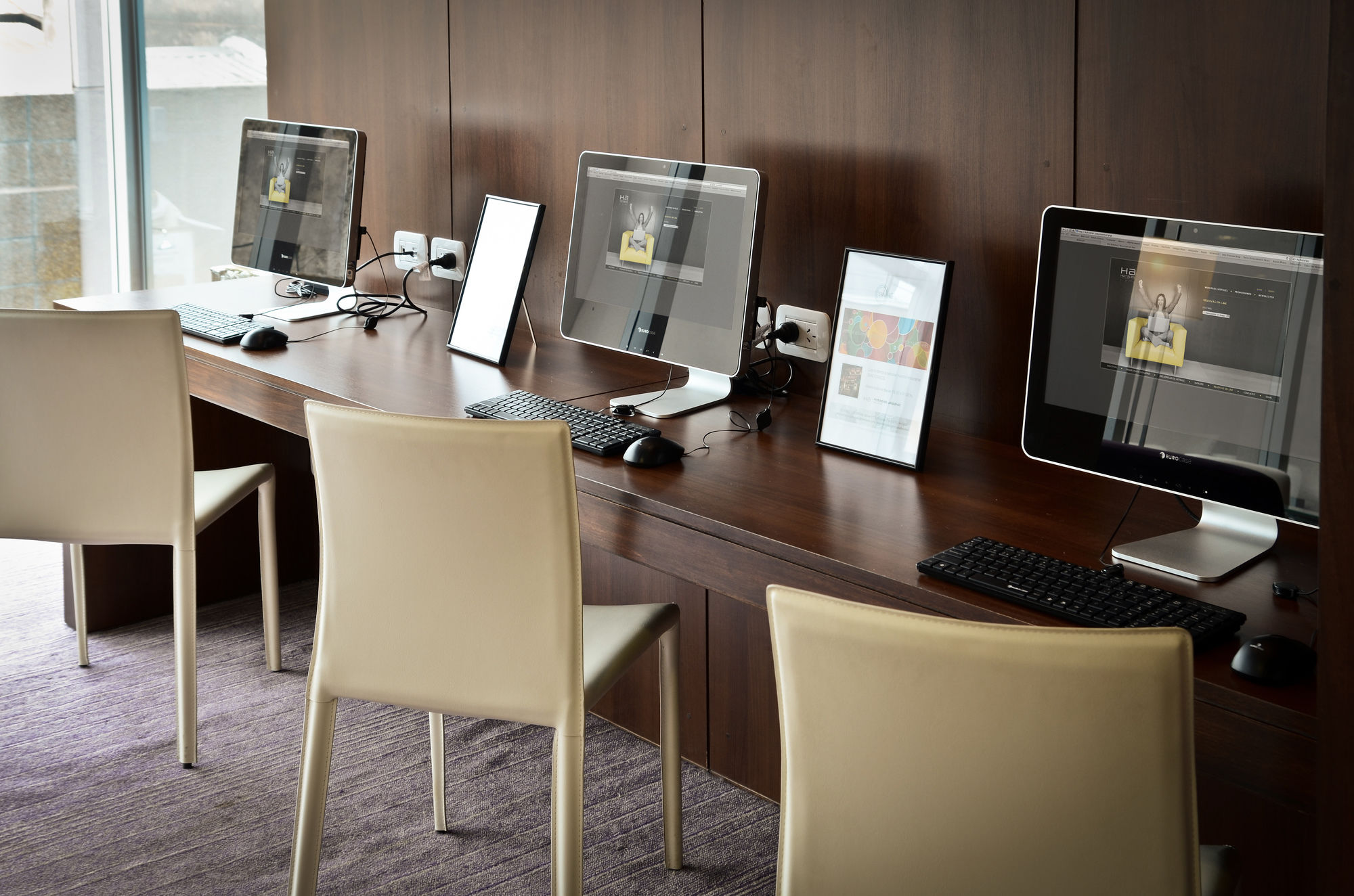 Фото Hotel Urbano Posadas