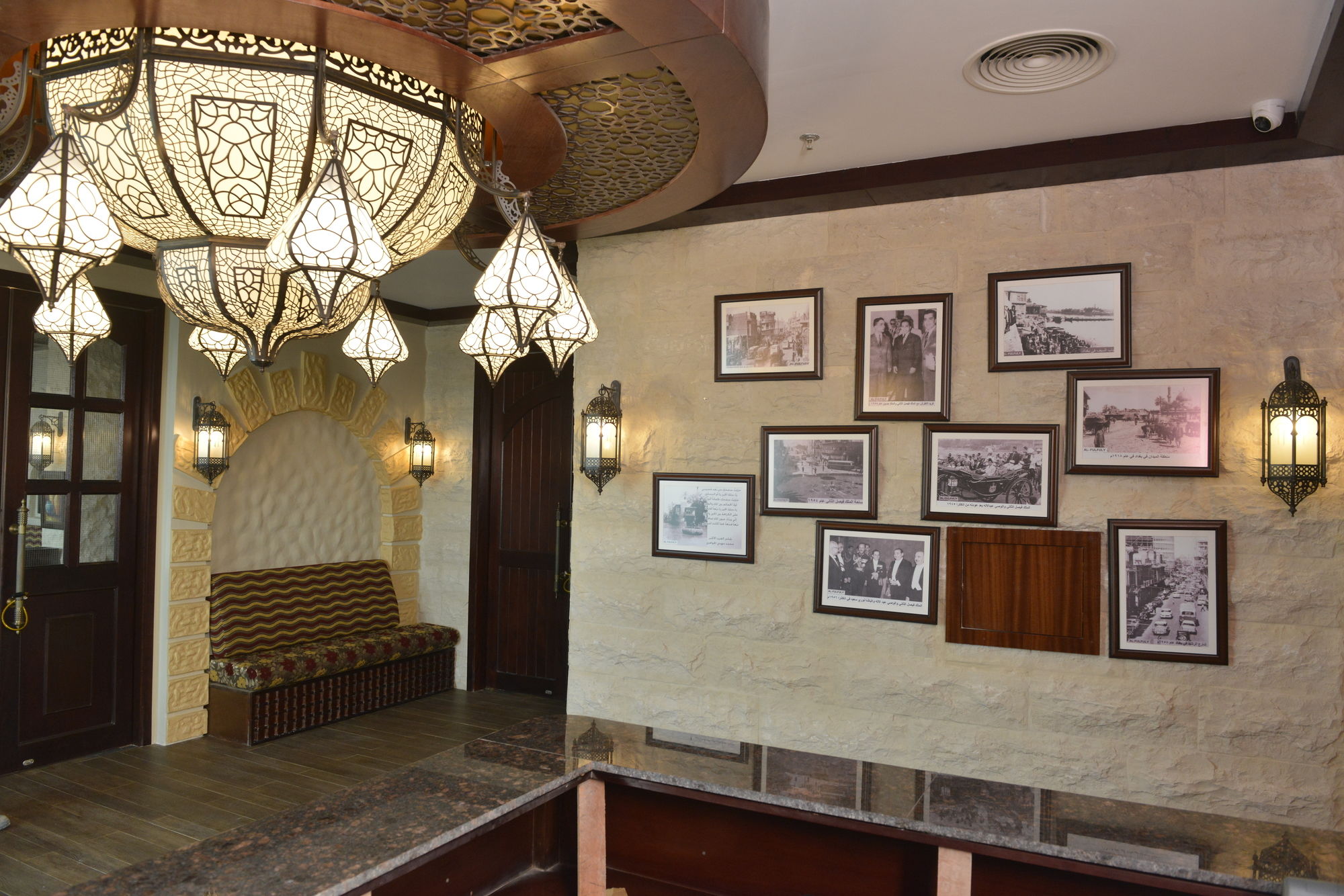 Фото Ramada by Wyndham Manama City Centre