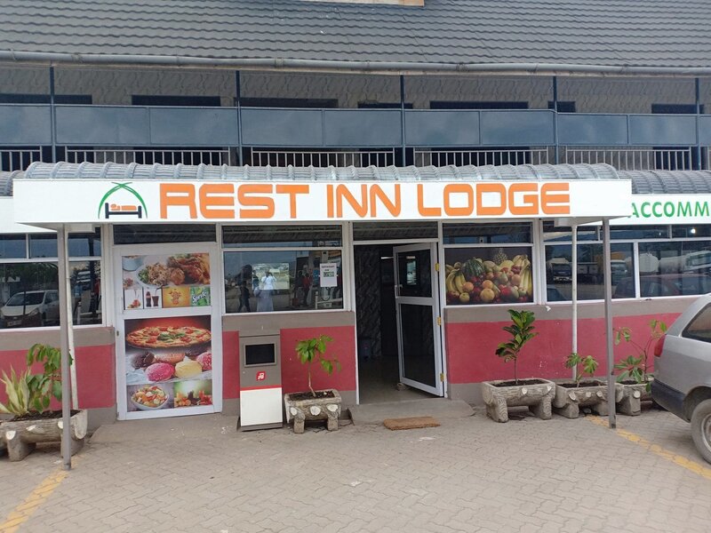 Гостиница Estla Lodge в Накуру