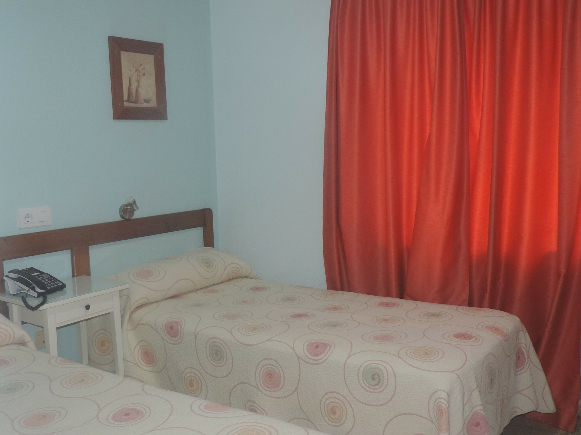 Фото Hostal Bahia